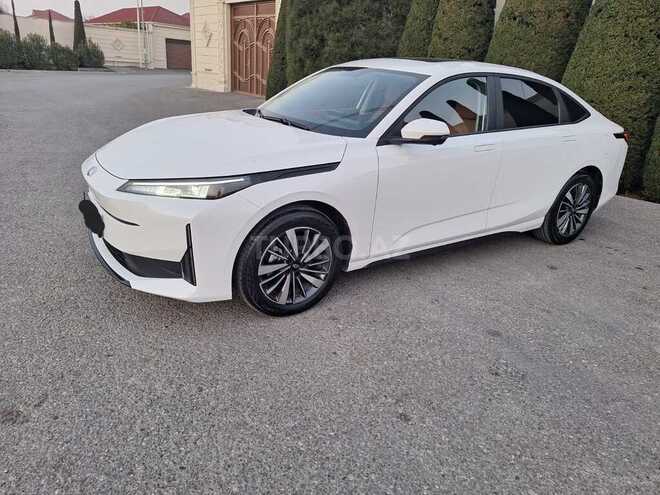Changan Qiyuan A05 2024, 13,000 km - 1.5 л - Bakı