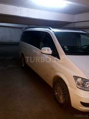 Mercedes Viano-3