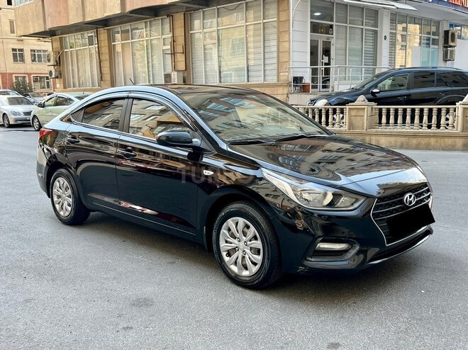 Hyundai Accent 2018, 120,000 km - 1.6 l - Bakı