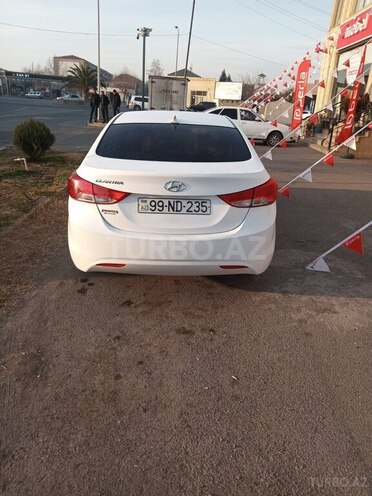 Hyundai Elantra 2013, 145,000 km - 1.8 л - Bərdə