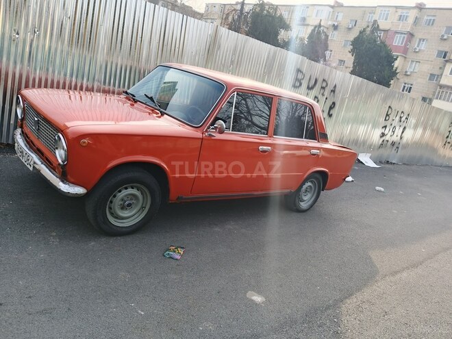 LADA (VAZ) 21011 1981, 90,000 km - 1.3 l - Göyçay