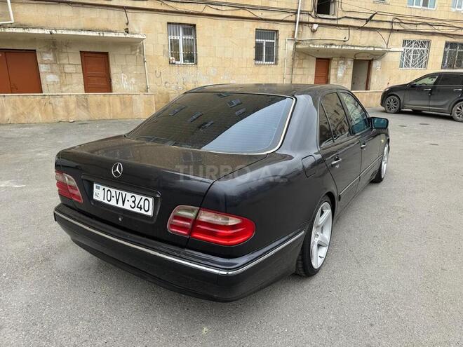 Mercedes E 240 1998, 228,000 km - 2.4 l - Bakı