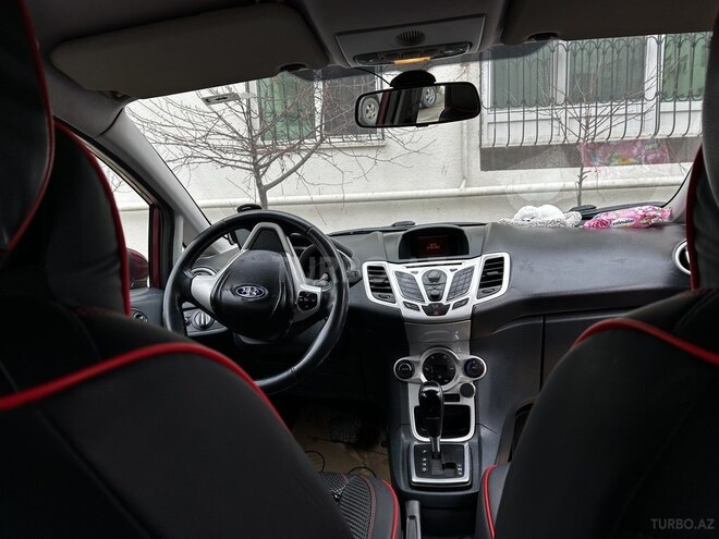 Ford Fiesta 2012, 370,000 km - 1.4 l - Bakı