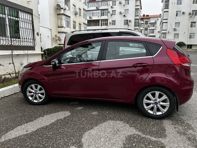 Ford Fiesta 2012, 370,000 km - 1.4 l - Bakı