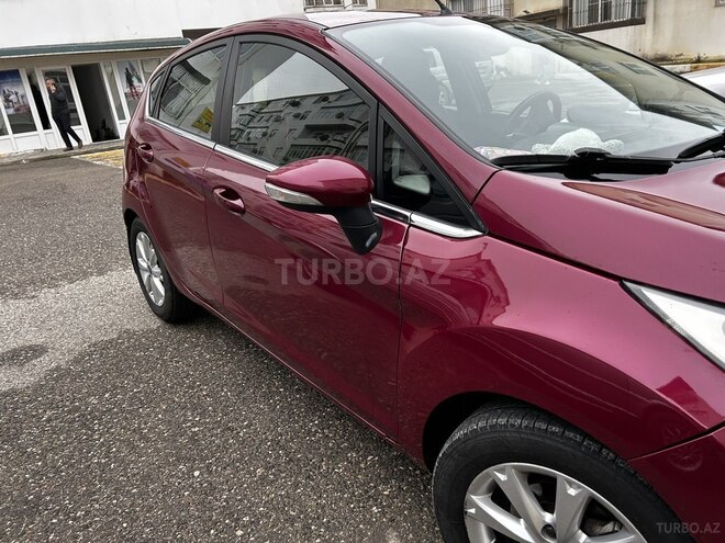 Ford Fiesta 2012, 370,000 km - 1.4 l - Bakı