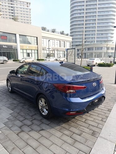 Hyundai Elantra 2018, 210,502 km - 2.0 л - Bakı