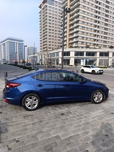 Hyundai Elantra 2018, 210,502 km - 2.0 л - Bakı