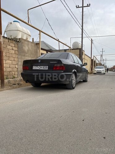 BMW 320 1993, 300,000 km - 2.0 l - Bakı