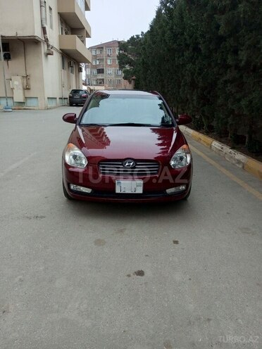 Hyundai Accent-3