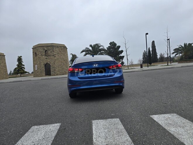 Hyundai Elantra 2017, 264,005 km - 2.0 l - Bakı
