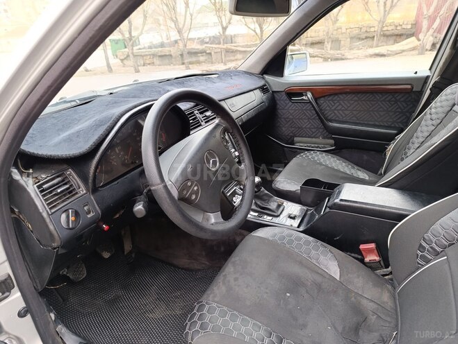 Mercedes C 250 d 1994, 245,000 km - 2.5 l - Bakı