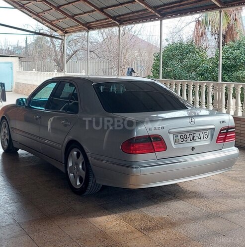 Mercedes E 220 d 2001, 273,300 km - 2.2 l - Ağcabədi
