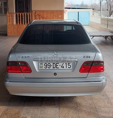 Mercedes E 220 d 2001, 273,300 km - 2.2 l - Ağcabədi