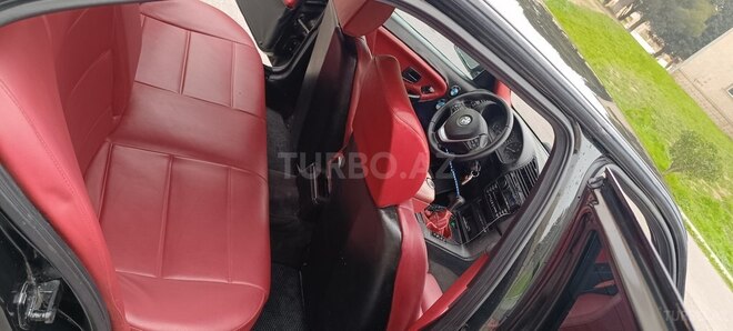 BMW 325 1997, 165,000 km - 2.5 л - Bakı