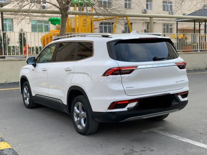 Geely Okavango-4