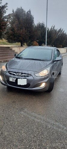 Hyundai Accent 2011, 182,500 km - 1.6 l - Qusar