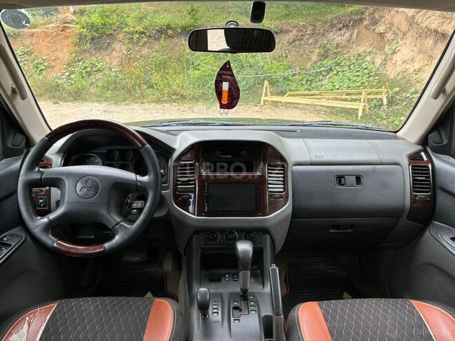 Mitsubishi Pajero 2002, 308,000 km - 3.2 л - Bakı