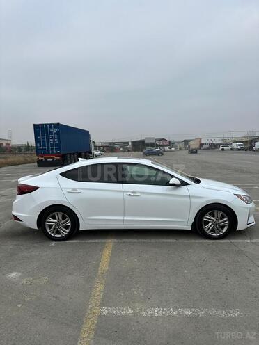 Hyundai Elantra 2019, 93,292 km - 2.0 l - Xırdalan