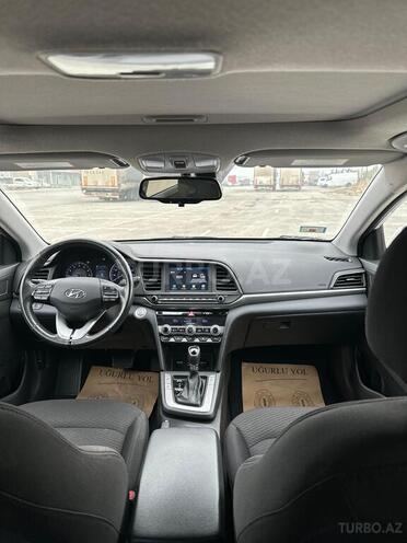 Hyundai Elantra 2019, 93,292 km - 2.0 l - Xırdalan