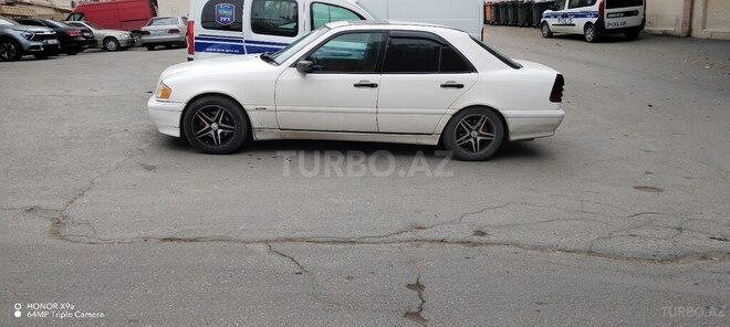 Mercedes C 230 1999, 229,222 km - 2.3 l - Bakı