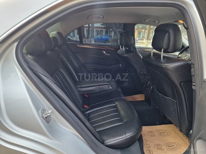 Mercedes E 350 2009, 171,456 km - 3.5 l - Sumqayıt