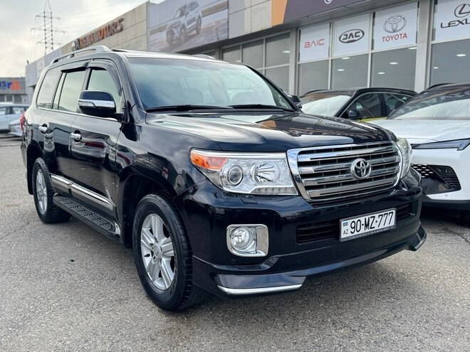 Toyota Land Cruiser-3