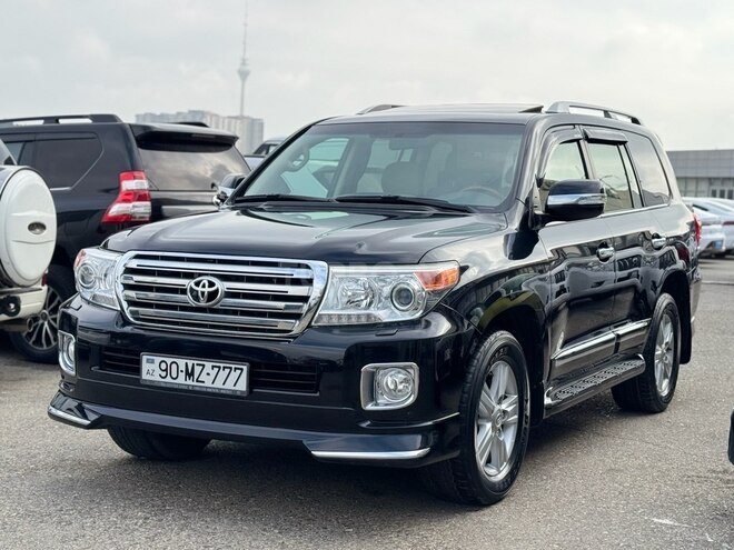 Toyota Land Cruiser-2