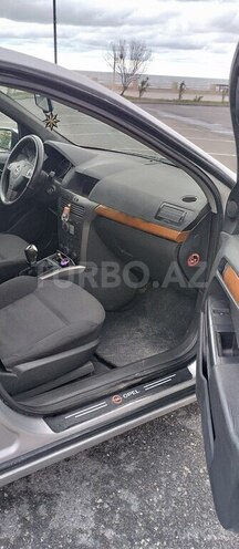 Opel Astra 2005, 256,000 km - 1.3 l - Bakı