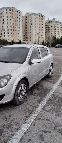 Opel Astra 2005, 256,000 km - 1.3 l - Bakı