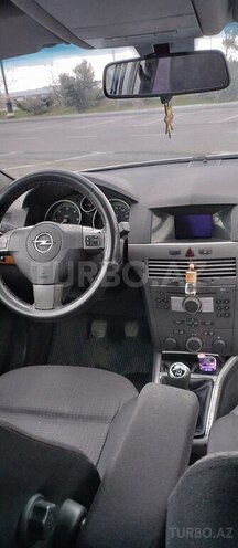 Opel Astra 2005, 256,000 km - 1.3 l - Bakı