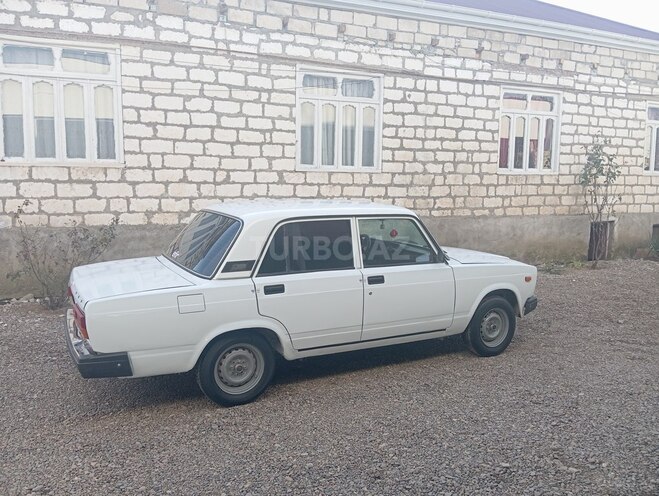 LADA (VAZ) 2107 2004, 95,000 km - 1.6 l - Tovuz