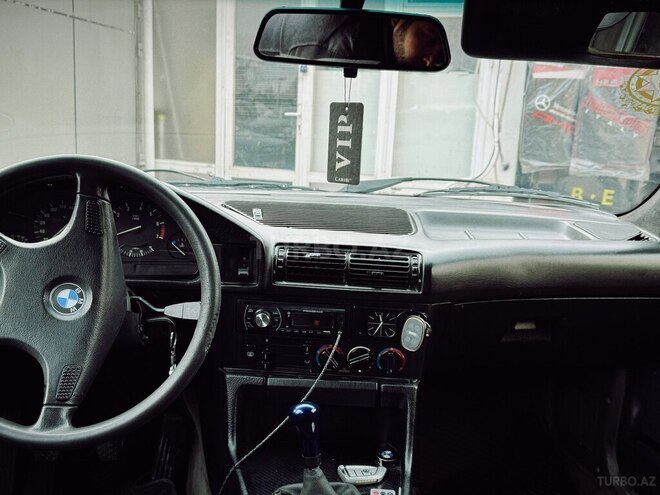 BMW 520 1990, 645,134 km - 2.0 l - Bakı
