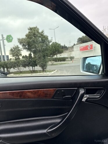 Mercedes C 240 2000, 453,000 km - 2.4 l - Bakı