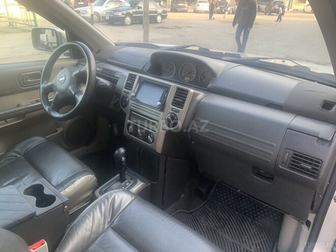 Nissan X-Trail 2005, 300,000 km - 2.0 l - Bakı