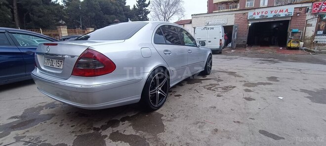 Mercedes E 220 d 2007, 298,000 km - 2.2 l - Bakı