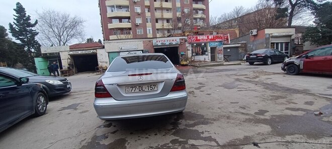Mercedes E 220 d 2007, 298,000 km - 2.2 l - Bakı