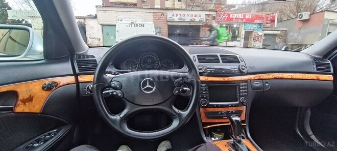 Mercedes E 220 d 2007, 298,000 km - 2.2 l - Bakı