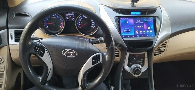 Hyundai Elantra 2011, 250,000 km - 1.6 l - Bakı