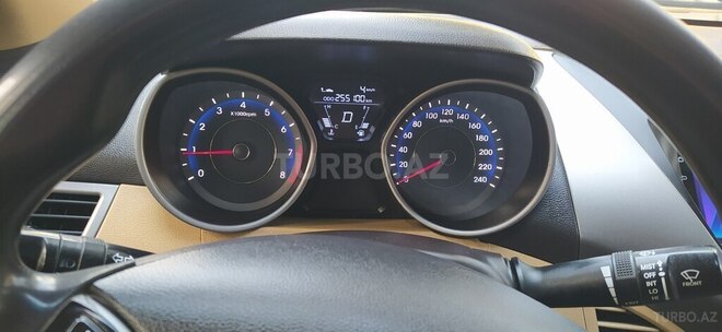 Hyundai Elantra 2011, 250,000 km - 1.6 l - Bakı