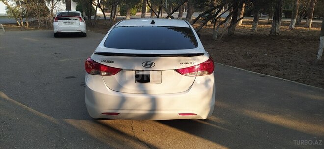 Hyundai Elantra 2011, 250,000 km - 1.6 l - Bakı