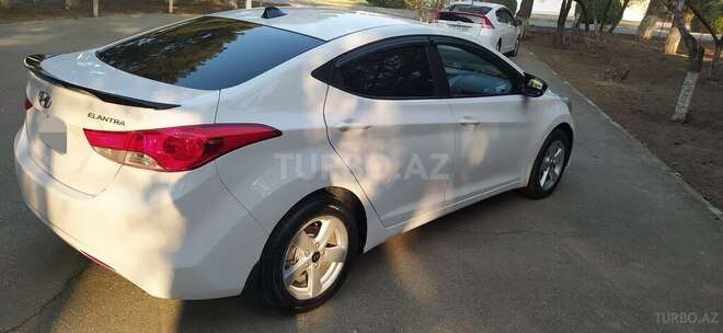 Hyundai Elantra 2011, 250,000 km - 1.6 l - Bakı