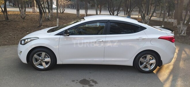 Hyundai Elantra 2011, 250,000 km - 1.6 l - Bakı