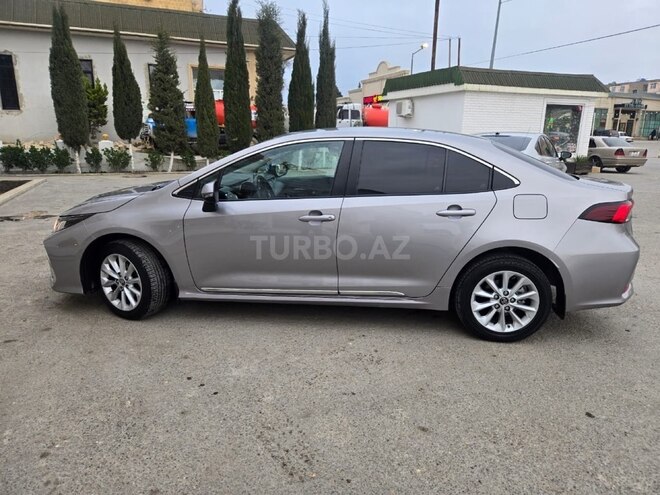Toyota Corolla 2019, 139,400 km - 1.6 л - Bakı