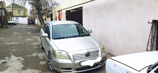 Toyota Avensis 2003, 330,000 km - 2.0 л - Bakı