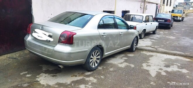 Toyota Avensis 2003, 330,000 km - 2.0 л - Bakı