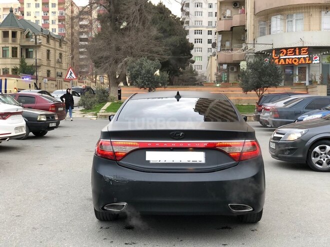 Hyundai Grandeur 2012, 222,222 km - 3.0 л - Bakı