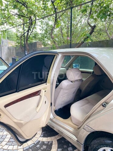 Mercedes C 220 1998, 310,000 km - 2.2 l - Bakı