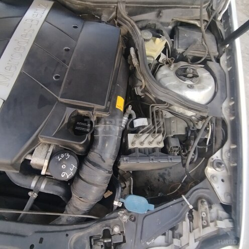 Mercedes C 240 2000, 225,000 km - 2.6 l - Gəncə