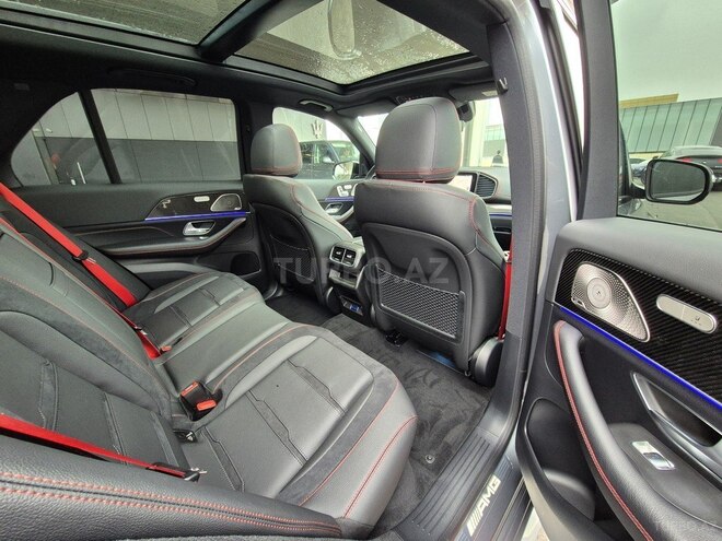 Mercedes GLE 53 AMG-13