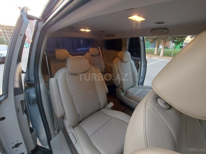 Kia Carnival 2015, 295,000 km - 2.2 l - Bakı